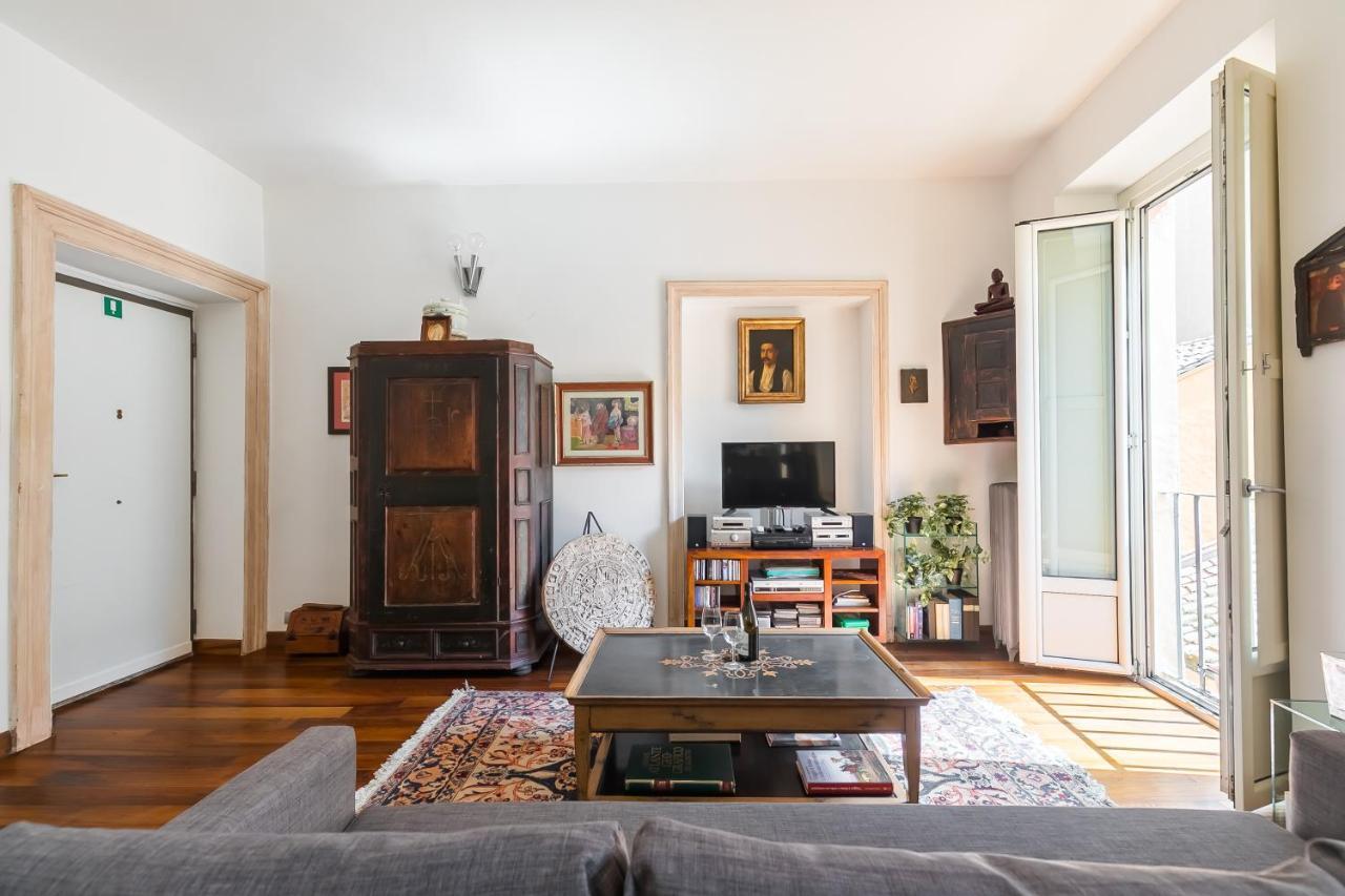 R.c. Cappellari Charming Campo De Fiori Apartamento