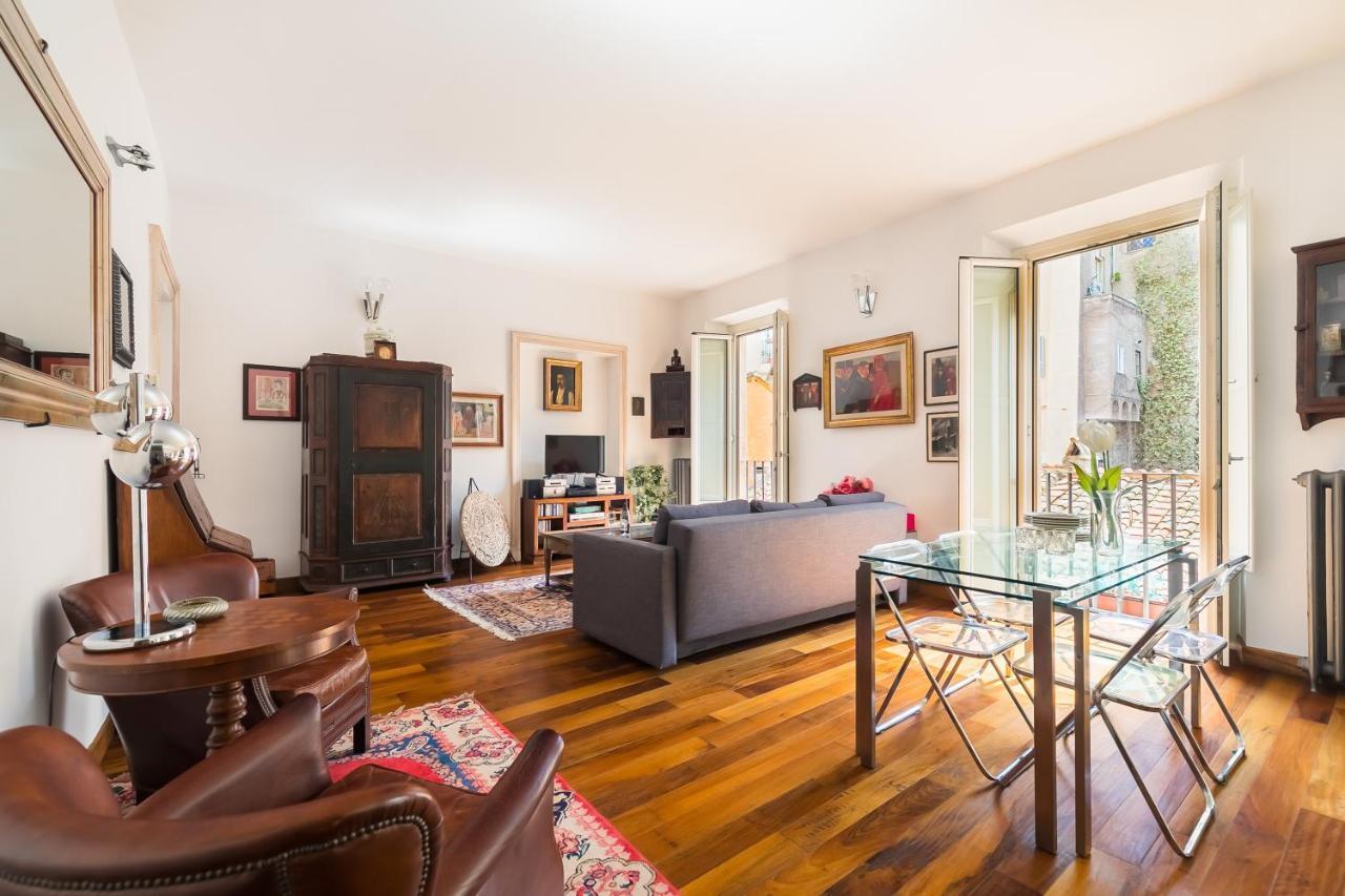 R.c. Cappellari Charming Campo De Fiori Apartamento *